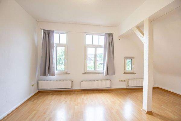 Wohnzimmer DG Wohnung