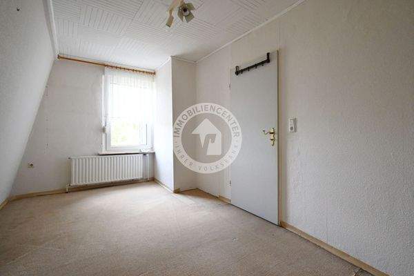 Haus RECHTS - Kind 1 (Blick 1)