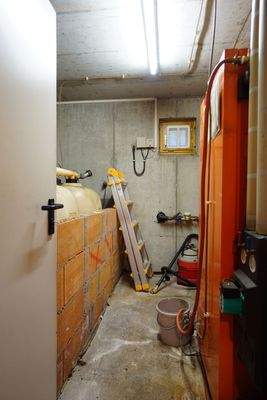 Heizraum mit Öllager