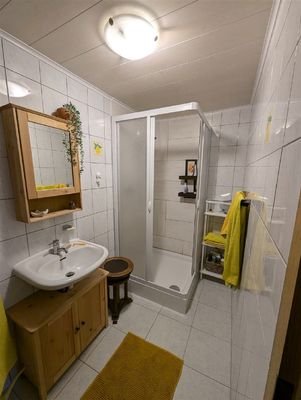 Vorraum Weinkeller Bad