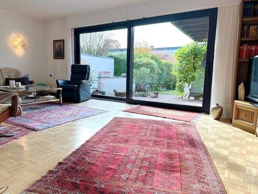 Der helle Wohnbereich mit