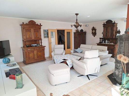 Haus links - Wohnen EG