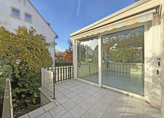 Terrasse mit Gartzenzugang