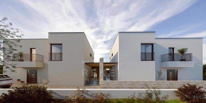 Moderne Doppelhaushälfte i