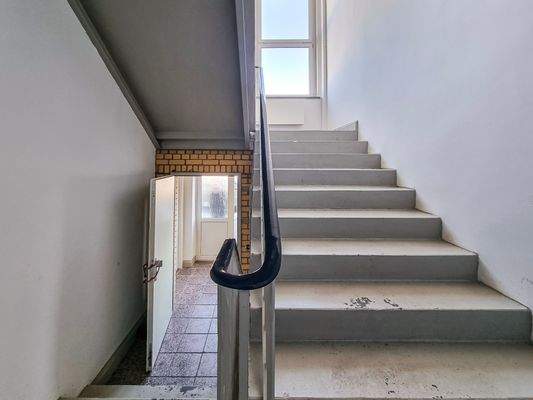 Treppenaufgang Büro