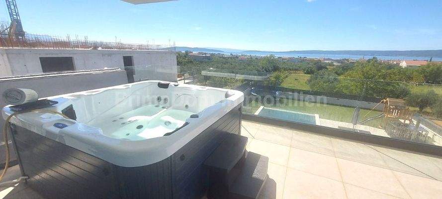 Whirlpool mit Panoramablick