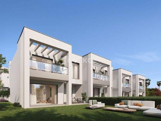 Stylish-Design Townhouses Near the Sea in Marbella Malaga