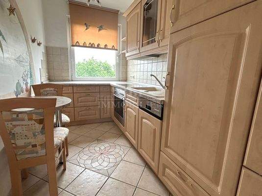 Gepflegte Einbauküche