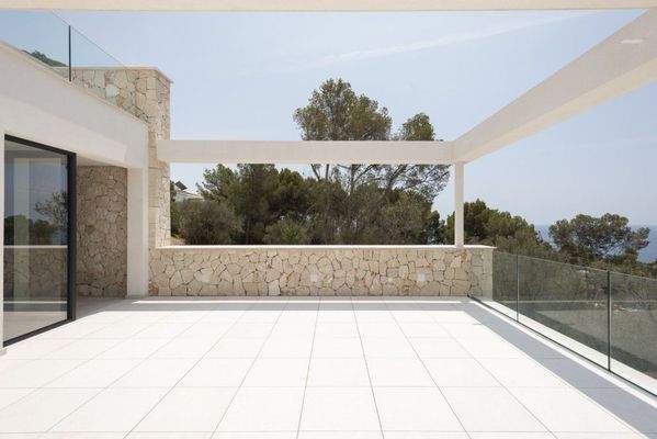 Villa mit Panoramablick auf das Meer zum Verkauf in Portals Nous, Mallorca