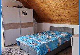 Schlafzimmer 2