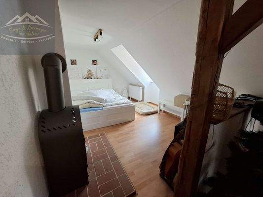 17 Schlaf-Wohnbereich DG