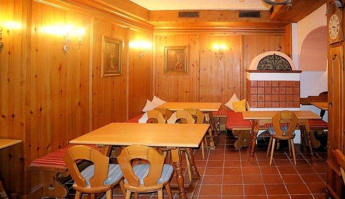 Gemeinschaftsraum Poststüberl.JPG