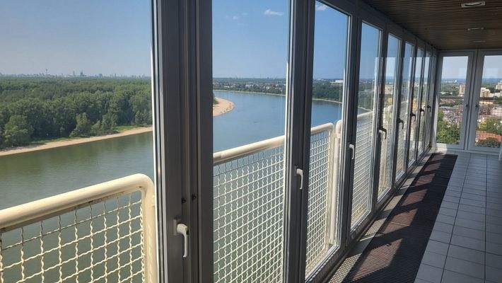 Top-Ausblick vom Pool