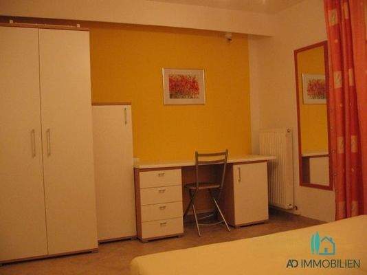 Schlaf-Zimmer Keller 1