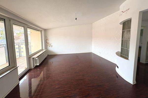 Eingangs- & Wohnbereich