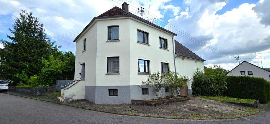 Gebäude Seitenansicht