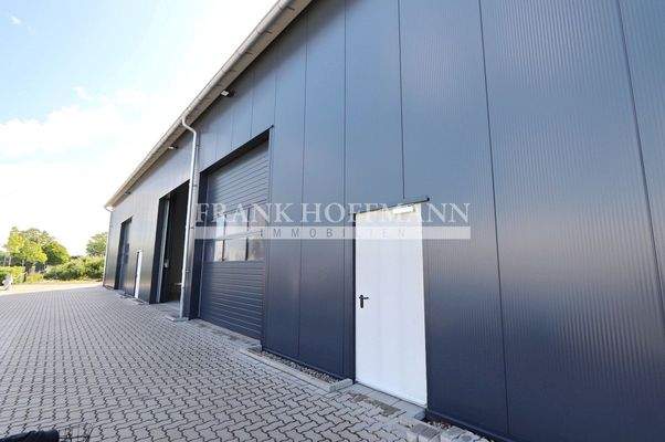 M2423P Außenansicht 3