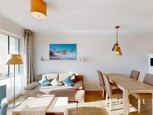 Offener Wohn- und Essbereich