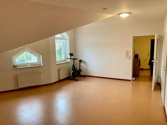 11. Whg 15, Gebäude 4b, Wohnzimmer 1