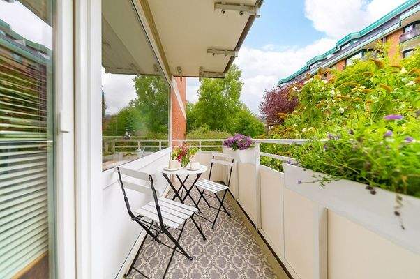 Balkon virtuell möbliert