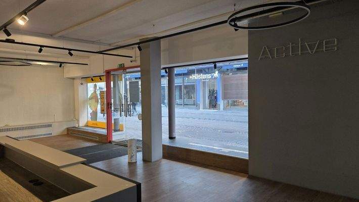 Zur Fußgängerzone Schauf.