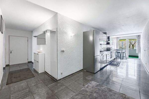 Küche/Essdiele real