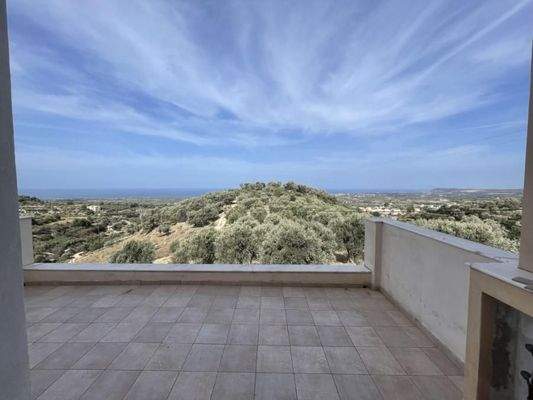 Kreta, Kirianna: Unvollendete Villa mit atemberaubender Aussicht zu verkaufen