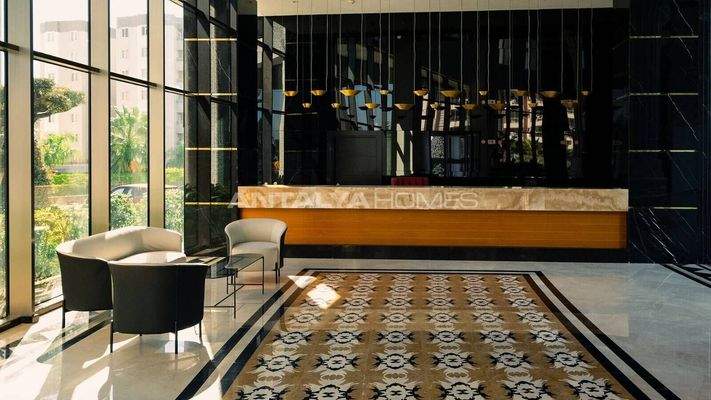 Property in a Complex with Private Beach Access in Antalya Kundu