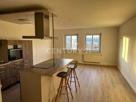 Einbauküche mit Kochinsel