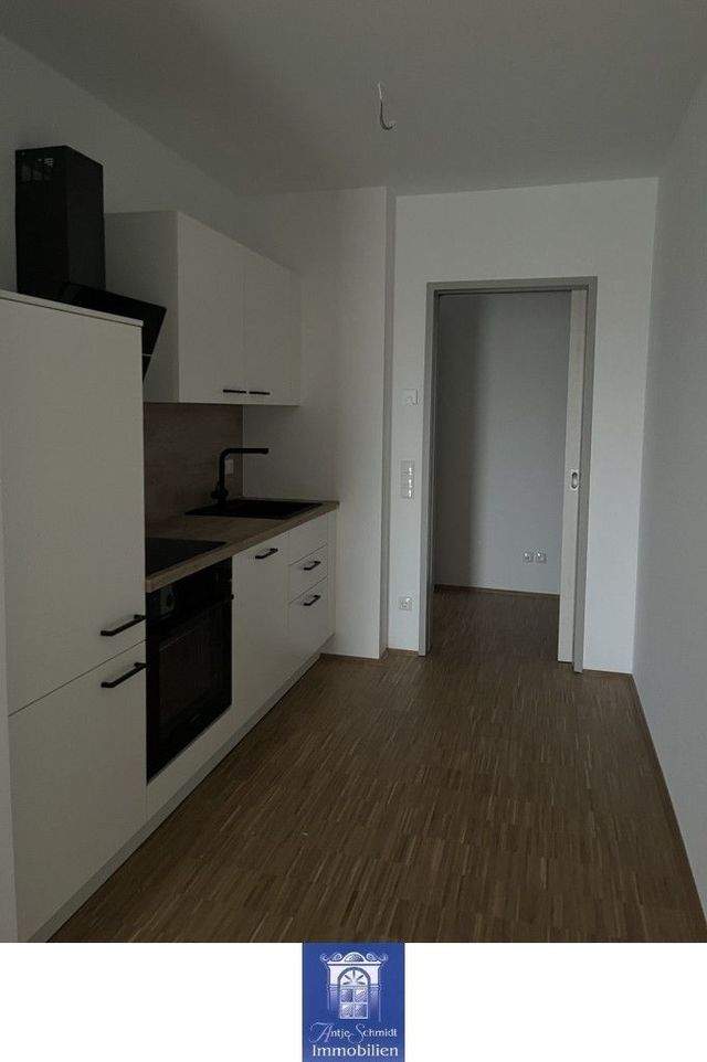 Ihr neues modernes Zuhause im Erstbezug! Fußbodenheizung, Balkon, EBK, Lift! - Photo 2