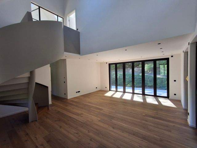 Rarität in Bestlage – Luxuriöser Neubau am Waldrand - Foto 1