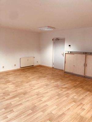 Büroraum mit Sideboards