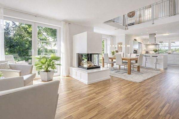 Offener Wohn- und Essbereich