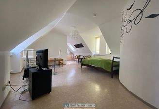 Wohn- und Essbereich