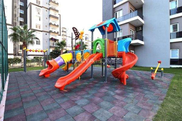 Stylish Real Estate in Complex with Aquapark in Mersin Tece