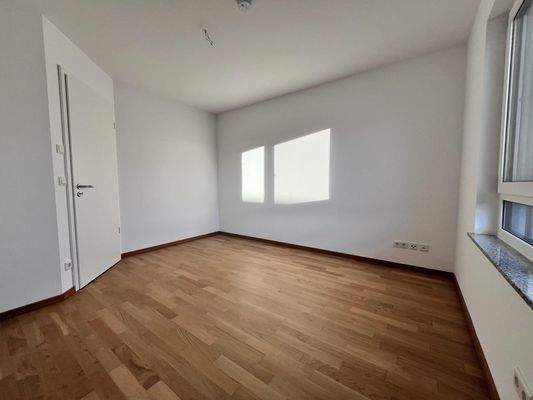 Elternschlafzimmer OG