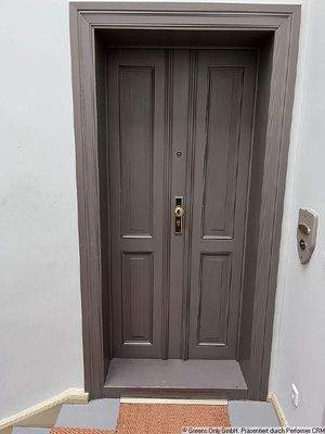 Wohnungstür