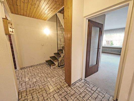 EG Blick von der Küche aus PXL_20251030_142513154b