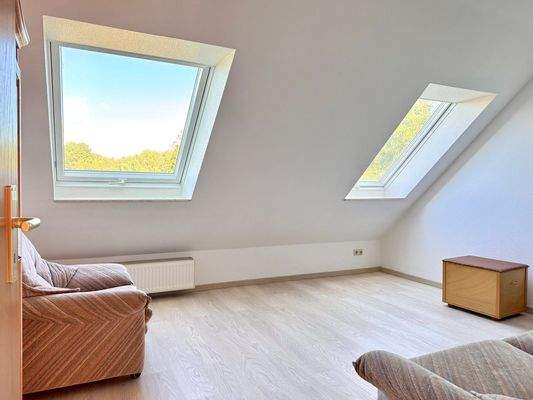 Zimmer/Kind 2 - Obergeschosswohnung