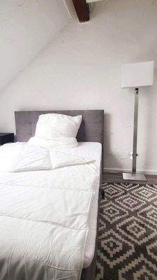 0 Zimmeransicht komplett neu renoviert (4) - Kopie