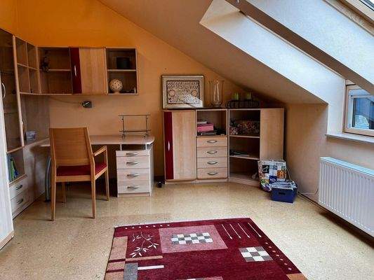 Kinderzimmer 1 im OG