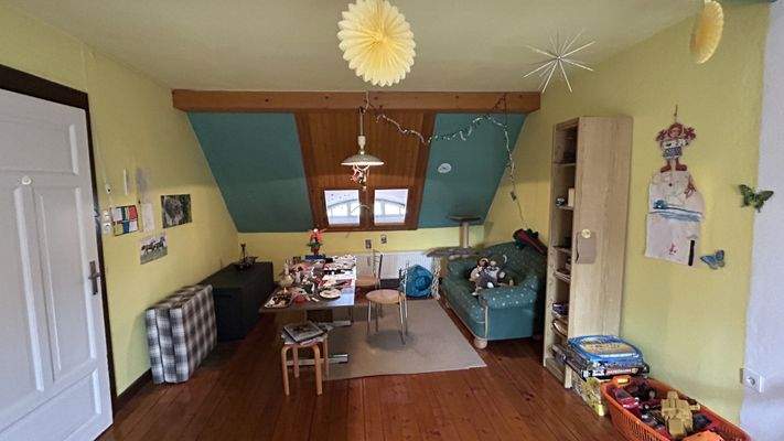 Zimmer im Dachgeschoss