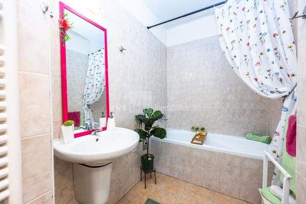 1721065189_O8hnZpAb73