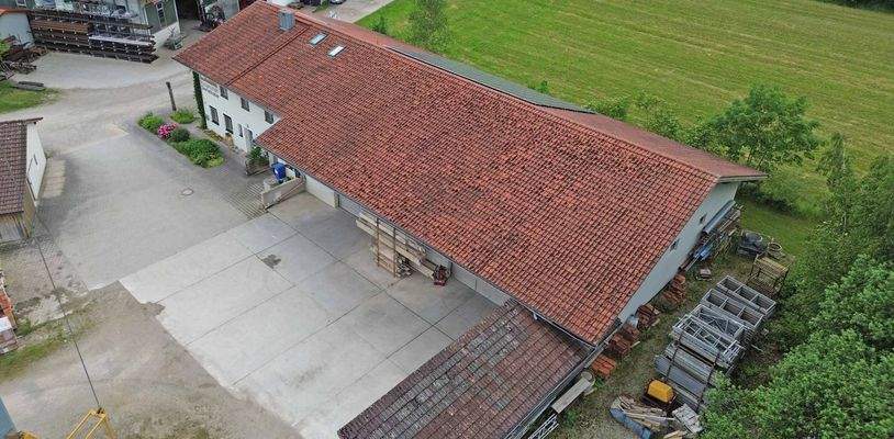 Lager und Außenlagerfläche