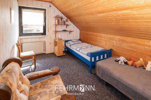 Dachgeschoss Zimmer 2