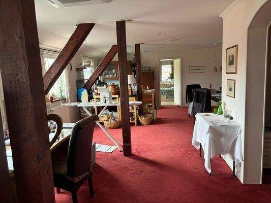 Wohnung 80 m² Wohnbereich