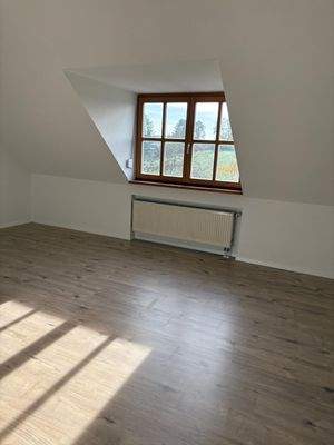 großes Schlafzimmer OG.JPG