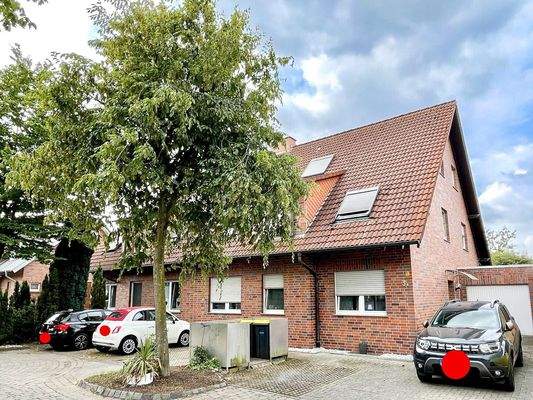 Geklinkerte Doppelhaushälfte 