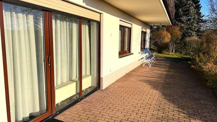 Terrasse für Wohnung EG