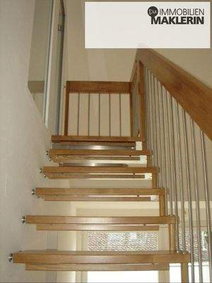 Aufgang Emporenzimmer